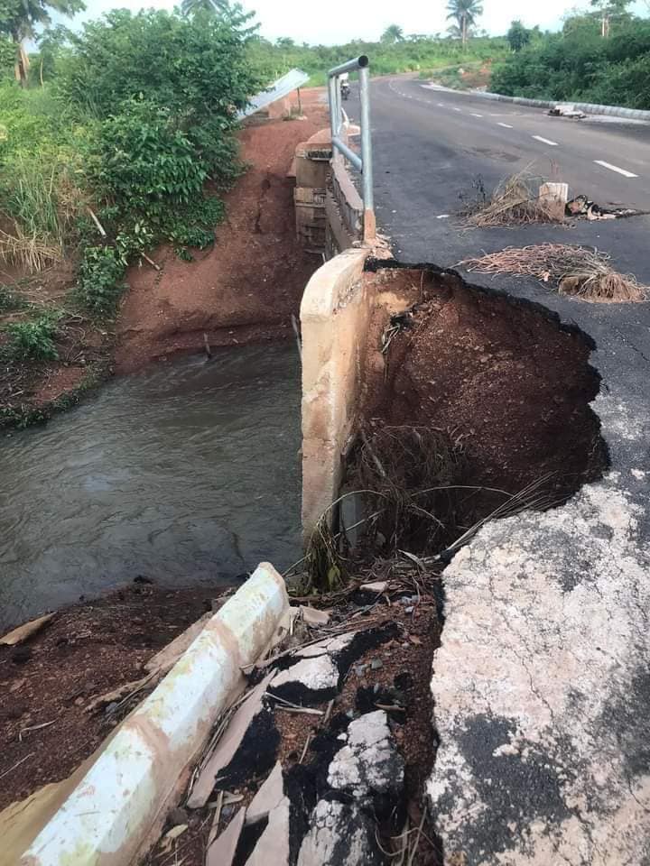 Road constructed by Senator Orji Uzor Kalu gets washed off by rain few months after it was commissioned