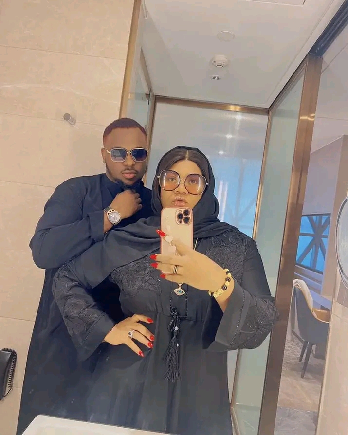 “I’ll only show you what I want you to see…” – Nkechi Blessing says as she shares loved-up video with her man